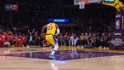 Download Video: LeBron pays tribute to Kobe with sensational dunk