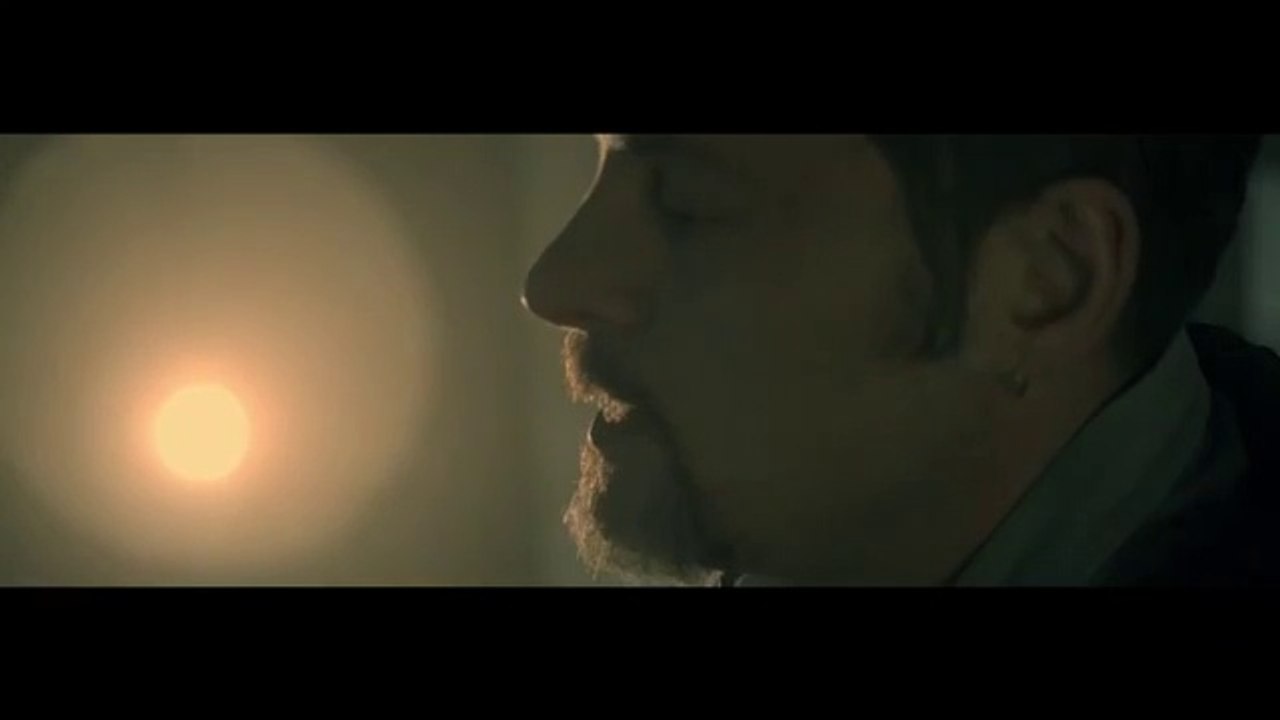 Tuna Kiremitçi - Sevmek mi Sevilmek mi