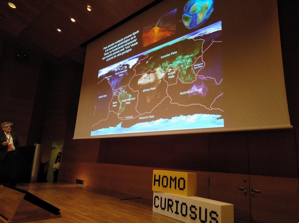 Jesús Martínez Frías: ¿la sexta extinción ya está aquí? ¿Podemos evitarla?