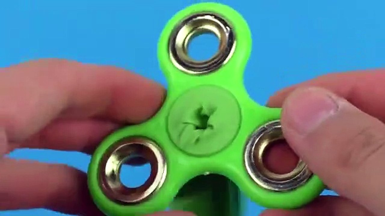 5 AWESOME, BALLOON TRICKS! (7)