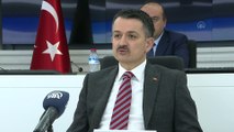 Pakdemirli: 'e-Çiftçi portalını yeniden düzenleyerek çok kapsamlı bir e-Tarım portalına dönüştürdük' - ANKARA