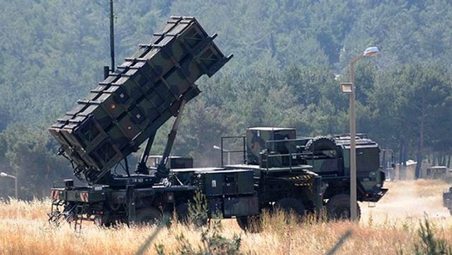 ABD, İdlib'de Türkiye'ye yardım etmek için S-400'lerin Türkiye dışına çıkarılmasını şart koşuyor