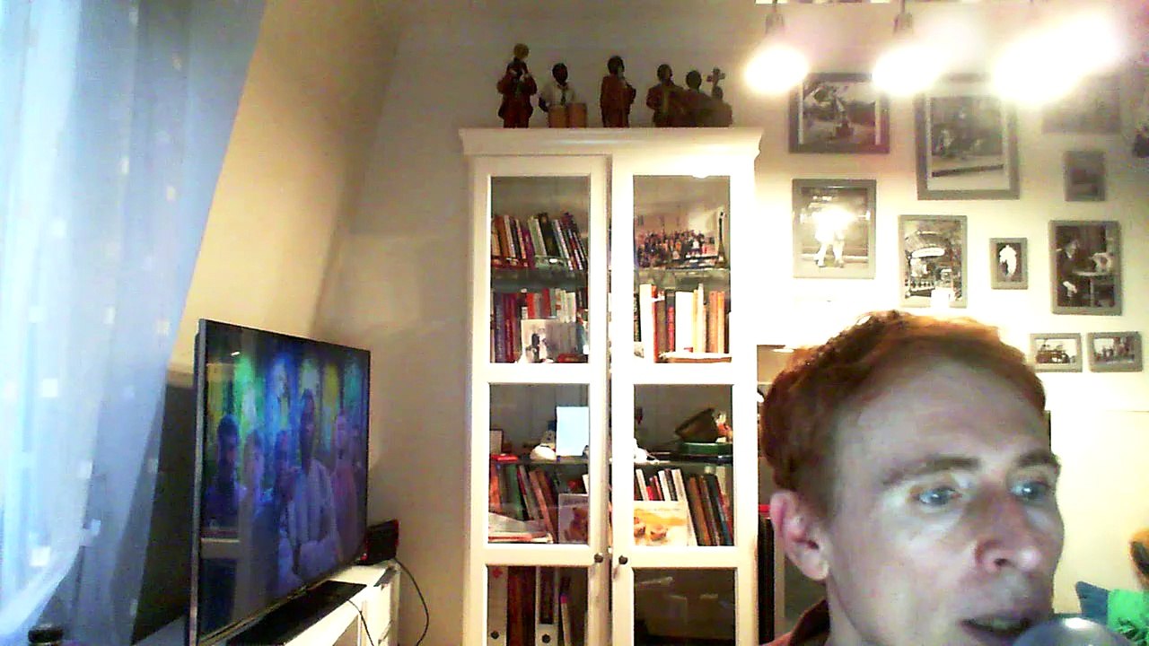 Wiwi égratigne "his & hers (perspectives)"