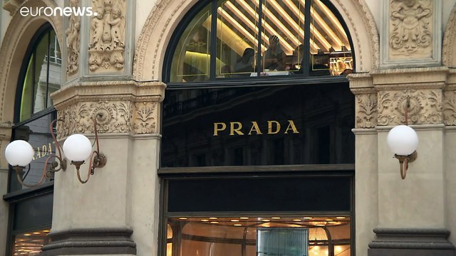 A divatvilág is küzd a koronavírus-válság ellen