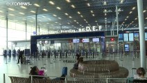 شاهد: إغلاق مطار أورلي الباريسي لأول مرة في تاريخه بسبب فيروس كورونا