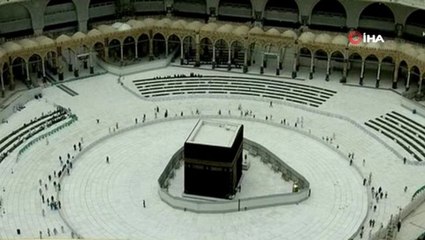 Kabe'nin tavaf edilmesine izin verildi