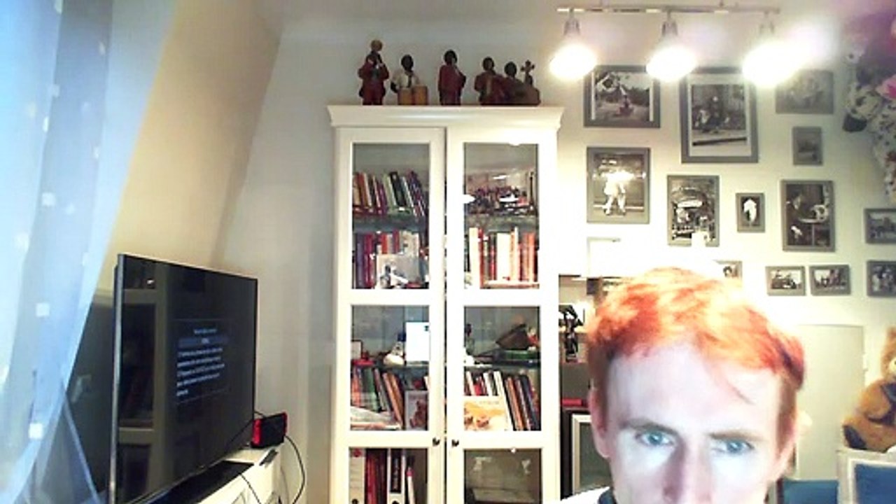 Wiwi égratigne "ex bitch"