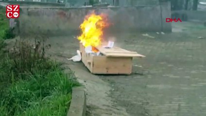 Cenazeden sonra tabutu yaktılar