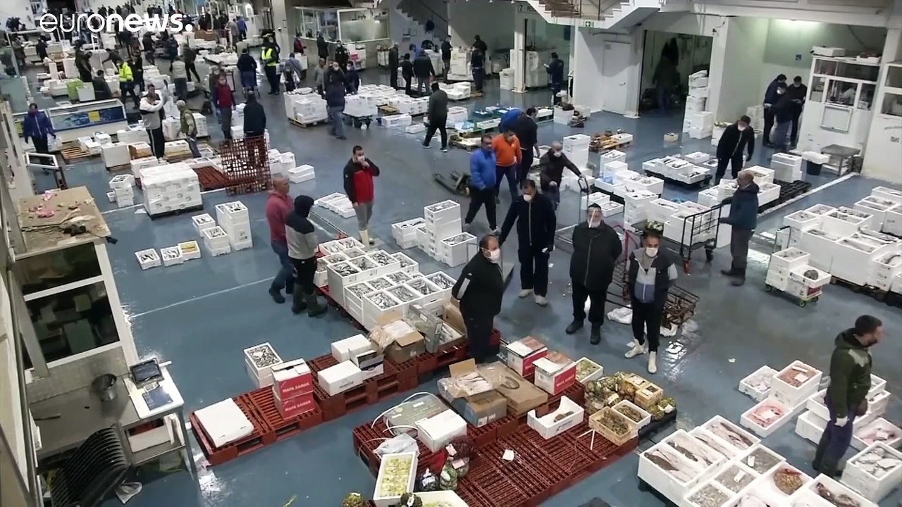 Mittelmeerfischer bleiben an Land: 'Es herrscht pure Panik'