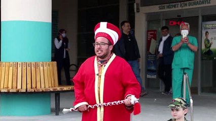 ANTALYA Sağlık çalışanlarına Mehter Takımı'ndan moral konseri