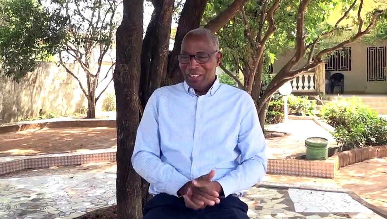 RREPORTAGE   RÉSEAU DE DROGUE EN PÉRIODES  ÉLECTORALES  DANS LES PAYS PAUVRES   -  BAH  OURY - FAYA  MILLIMONO