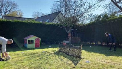 Valentin et J-M T. - Tennis ballon