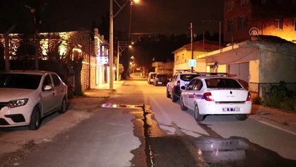 Boş binanın bahçesinde kumar oynayan 10 kişi gözaltına alındı