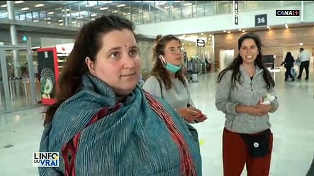 Document - Coronavirus - Reportage au coeur de l'aéroport d'Orly qui pour la première fois de son histoire a fermé ses portes pour une durée indéterminée