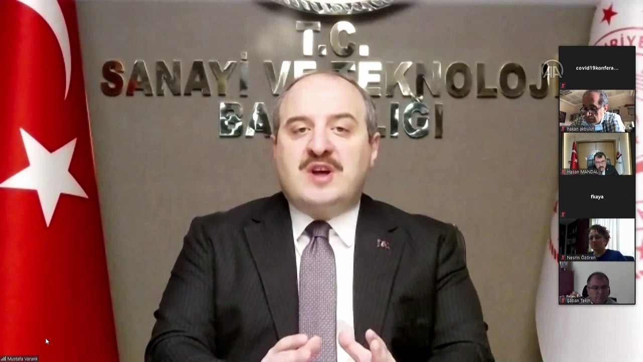 Varank: 'COVID-19 Platformu altında 7 aşı projesiyle kimyasal ve biyoteknolojik yöntemlerin uygulanacağı 7 ilaç geliştirme projesi yer alıyor' - ANKARA