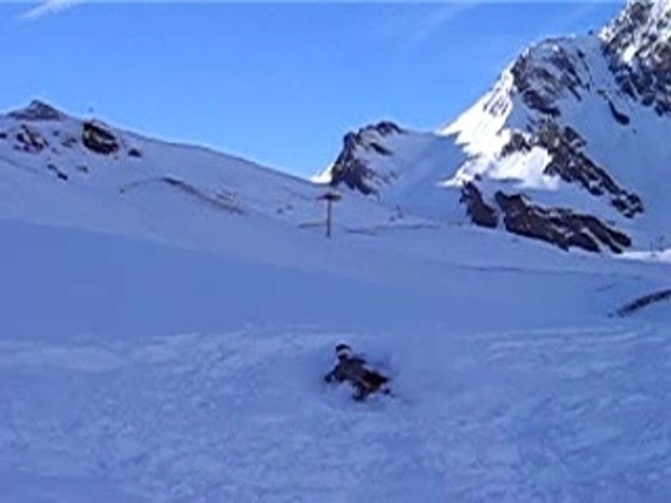 Chute ski piau Régis fait du ski