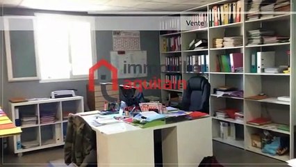 LOCAL PROFESSIONNEL - 3 pièces - SAINT MEDARD DE GUIZIERES