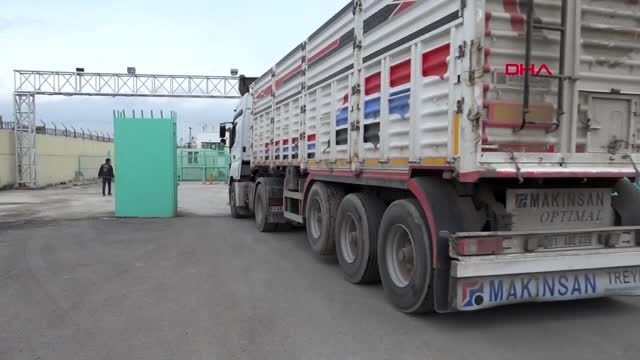 ŞANLIURFA Suriye'ye giriş ve çıkışlarda, termal kameralı 'koronavirüs' tedbiri