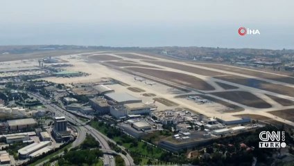 Korona virüsü sonrası Atatürk Havalimanı uçaklarla doldu