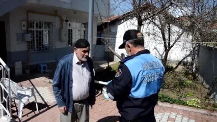 Havza'da 73 yaşındaki kişi "Biz Bize Yeteriz Türkiyem" kampanyasına katıldı