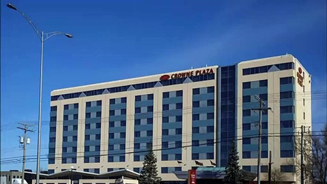 Coronavirus: Le propriétaire d’un hôtel montréalais a ouvert son établissement pour le mariage de sa fille en présence d’au moins 180 personnes du Québec et de New York, malgré les consignes du gouvernement - Richard Martineau