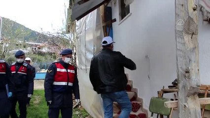 81 yaşındaki emekli, maaşını "Milli Dayanışma Kampanyası"na bağışladı