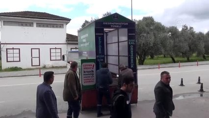 İki belediyenin girişlerine dezenfektan tüneli kuruldu