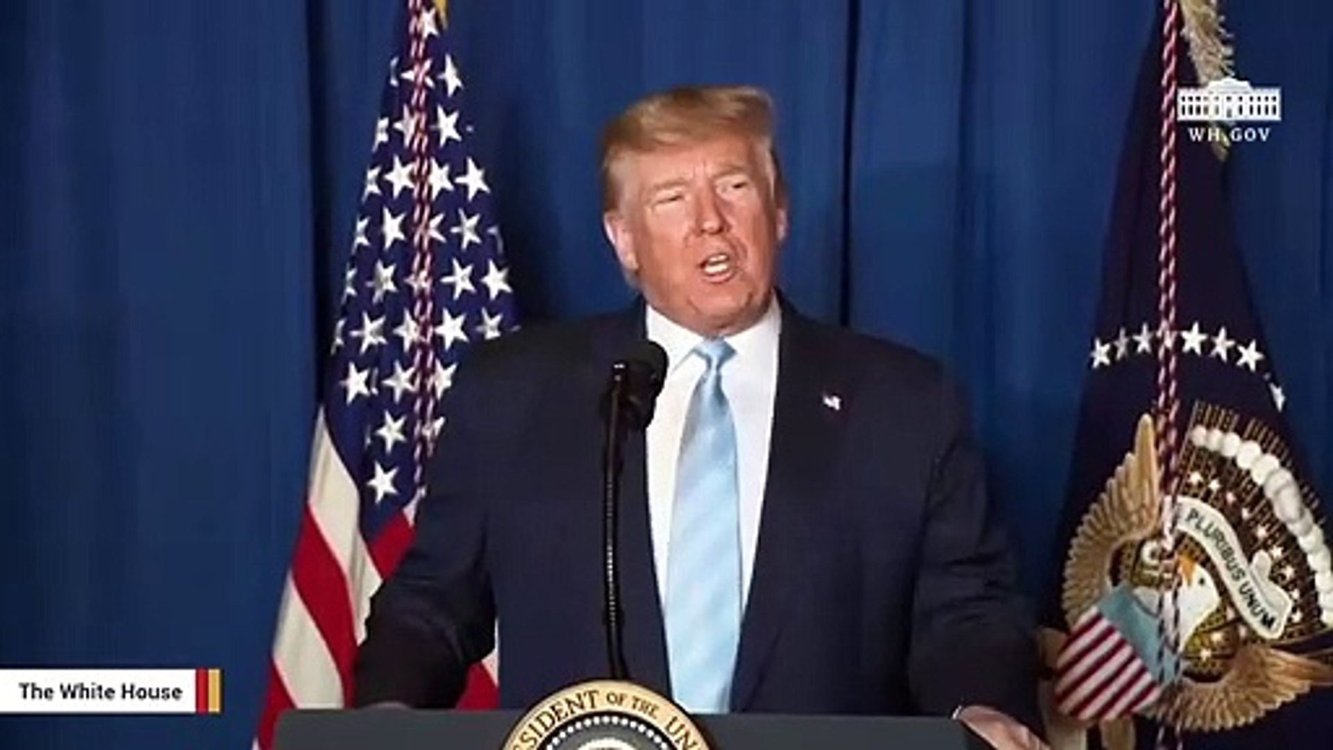 ⁣Report: Trump's Net Worth Drops $1 Billion Amid Coronavirus Outbreak