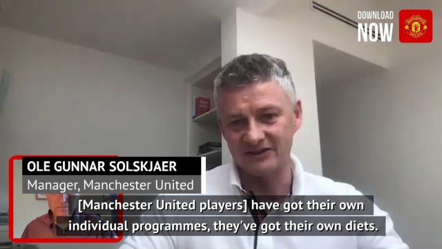 Solskjaer urges Man United players to practice skills in the garden