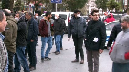 Kredi desteğinde vatandaşlar sosyal mesafeye dikkat etmedi