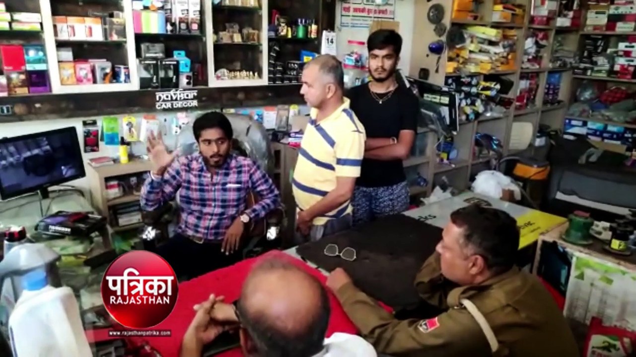 Video... जानिए.. बांसवाड़ा में ट्रक से ट्रक जोड...