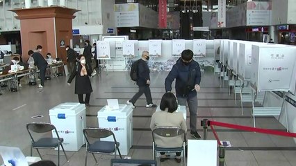 사전투표율 역대 최고...표심은 어디로? / YTN