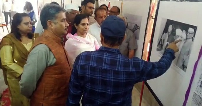 photo exhibition on pandit nehru jayanti in jodhpur