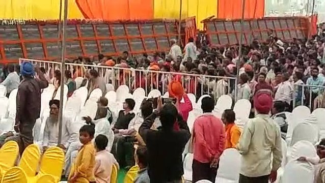 सामूहिक विवाह में समारोह में 525 जोड़ों को सीएम योगी ने दिया आशीर्वाद, जिले को दी 477 करोड़ की सौगात