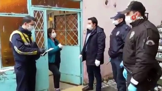 Bin TL sosyal yardım, ailelere evlerinde teslim edilmeye başlandı