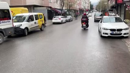 Bin TL'lik sosyal yardımlar postacı, bekçi ve polislerin katılımıyla dağıtılmaya başladı