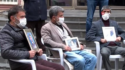 HDP önündeki ailelerin evlat nöbeti 214'üncü gününde