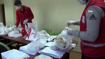 Siirt'te sokağa çıkma yasağına uyan iki vatandaş büryanla ödüllendirildi