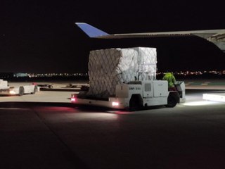 CyL recibe 4 aviones con material sanitario