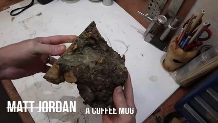 Woodturning - A Coffee Mug      (Tournage sur bois - une tasse à café)