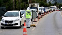Tüm uyarılara rağmen Bodrum’a 25 günde 125 bin araç giriş yaptı