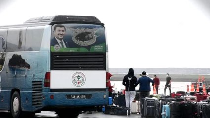 Kuveyt'teki Türk işçiler Türkiye'ye getiriliyor (2)