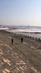 Scary Ocean Waves in the East China Sea