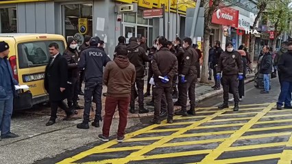 Postacılar Bu Defa Para Vermek İçin Kapı Kapı Gezdi