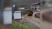 Şirvan'da bir köy koronavirüs nedeniyle karantinaya alındı (2)