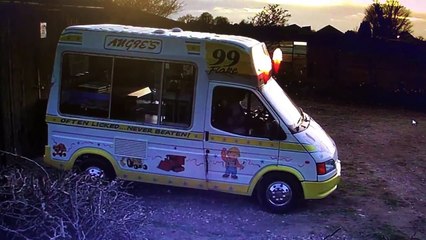 Scarborough clap for key workers April 2