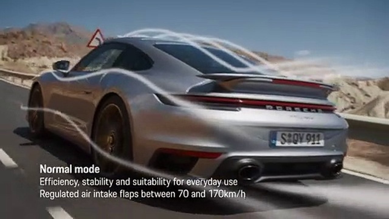 L'aileron arrière rétractable et inclinable contribue à l’amélioration de l’aérodynamique