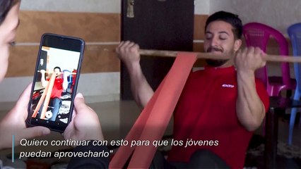Fisiculturismo con muebles o entrenamiento a distancia en tiempos de coronavirus