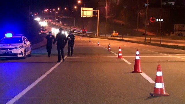 Sakarya’da şehir giriş ile çıkışları polis ve jandarma tarafından kapatıldı