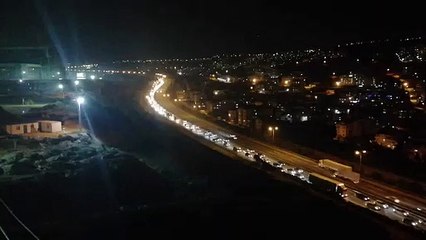 Gece 00:00 öncesi İstanbul'dan kaçış böyle görüntülendi!